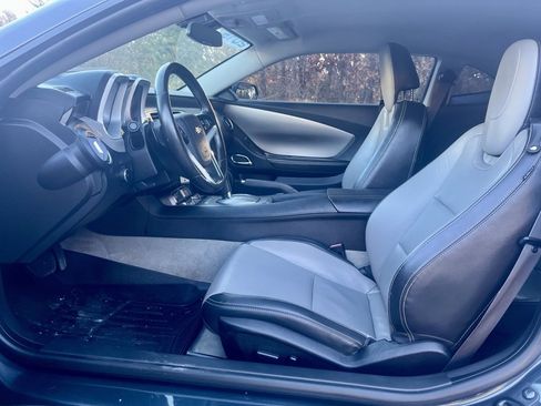 Used 2015 Chevrolet Camaro LT w/ RS Package image 9