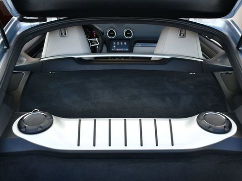 Used 2018 Porsche 718 Cayman RWD image 16