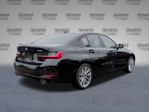Certified 2023 BMW 330i Sedan w/ Premium Package image 10