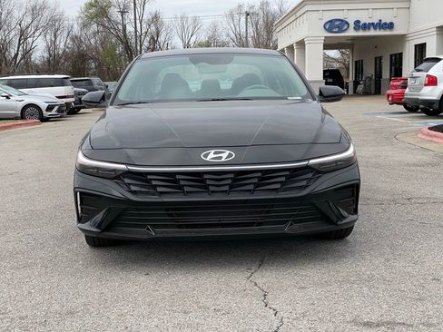 New 2026 Hyundai Elantra Sport FWD image 2