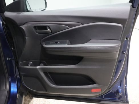 Used 2023 Honda Passport EX-L image 21