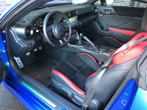 Used 2025 Subaru BRZ Limited image 5