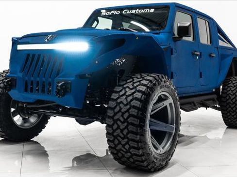 Used 2021 Jeep Gladiator Sport image 45