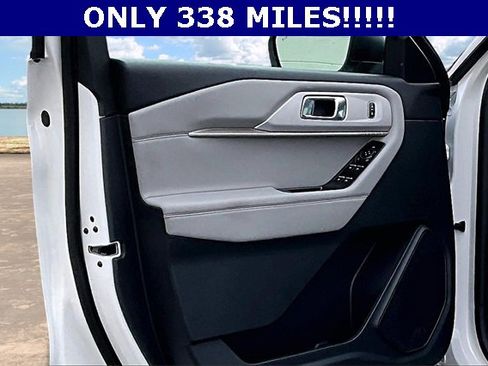 Used 2026 Ford Explorer Active image 20