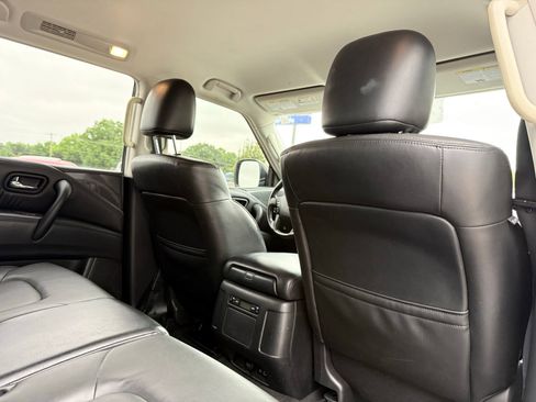 Used 2021 Nissan Armada SV AWD/4WD image 22