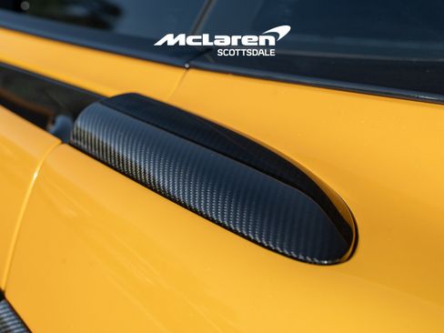 Used 2017 McLaren 570S Coupe RWD image 24