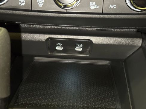 Certified 2025 Honda Accord SE image 26