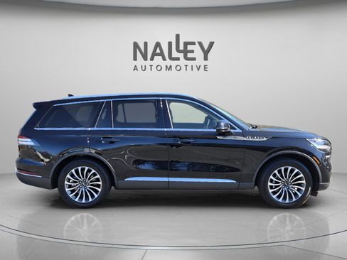 Used 2024 Lincoln Aviator Reserve w/ Elements Package Plus image 7