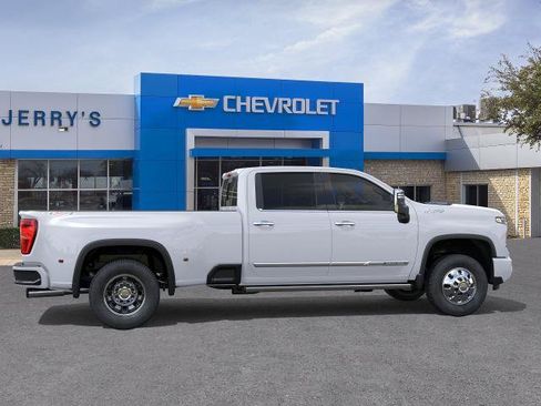 New 2026 Chevrolet Silverado 3500 High Country w/ Technology Package AWD/4WD image 5