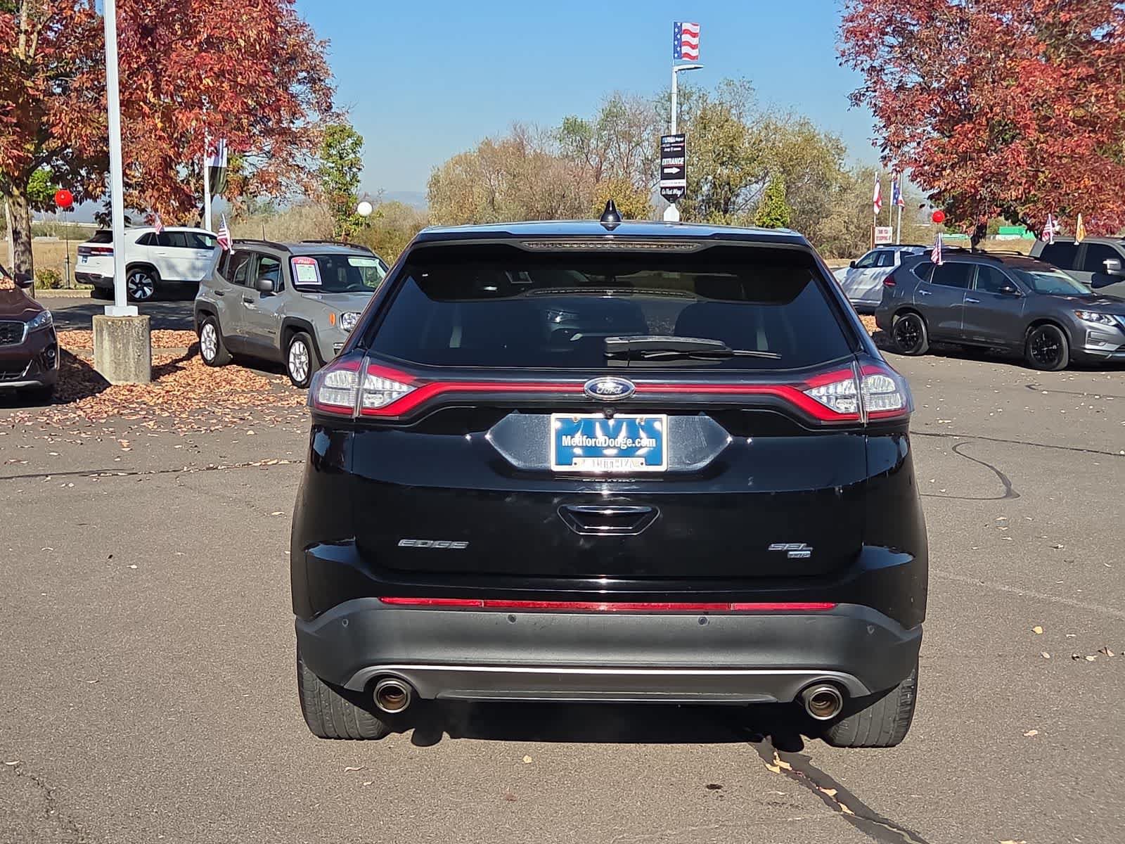 Used 2018 Ford Edge SEL AWD/4WD image 13