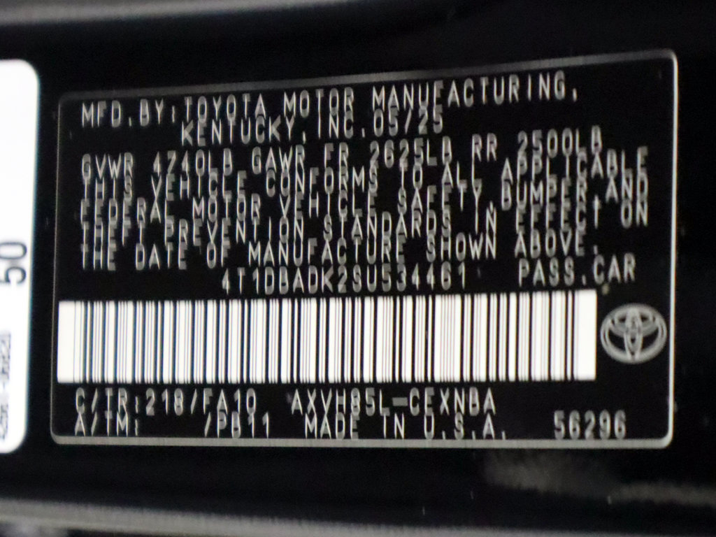 Used 2025 Toyota Camry LE AWD/4WD image 46