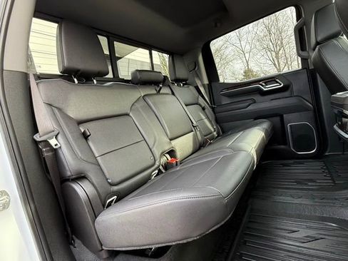 Used 2025 GMC Sierra 1500 Elevation w/ Elevation Premium Package image 21