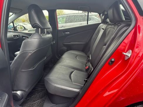 Used 2020 Toyota Prius XLE w/ Advanced Technology Package AWD/4WD image 25