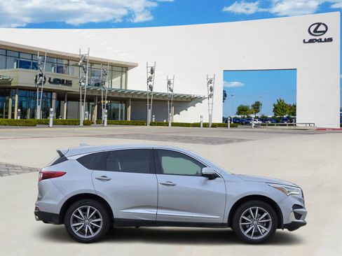 Used 2020 Acura RDX w/ Technology Package image 2