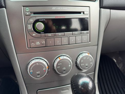 Used 2005 Subaru Forester 2.5XS image 32