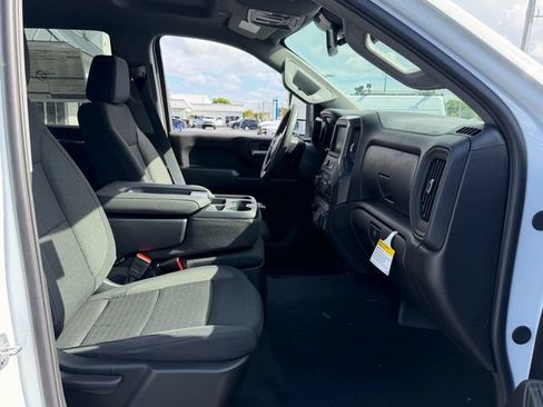 New 2026 Chevrolet Silverado 2500 Custom w/ Custom Value Package AWD/4WD image 7