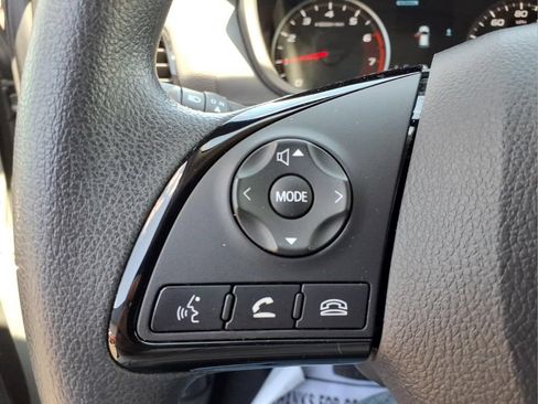 Used 2024 Mitsubishi Eclipse Cross LE AWD/4WD image 19