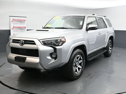 Used 2021 Toyota 4Runner TRD Off-Road Premium image 4