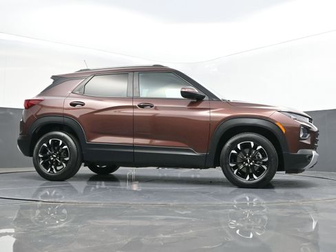 Certified 2023 Chevrolet TrailBlazer LT image 40