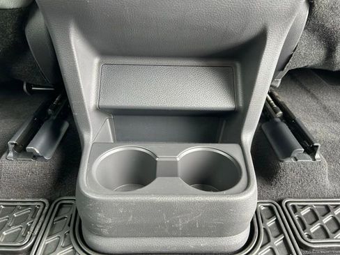 Used 2021 Toyota Sienna XLE image 42