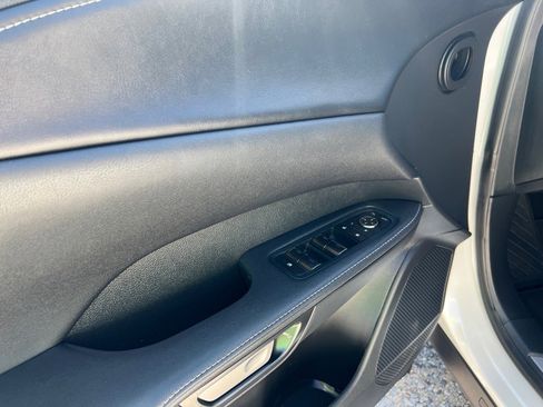 Used 2024 Lexus RX 350 FWD image 10