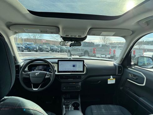 New 2025 Ford Bronco Sport Heritage w/ Convenience Package image 14