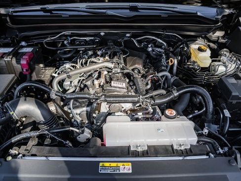 New 2026 Toyota Tacoma SR5 image 17