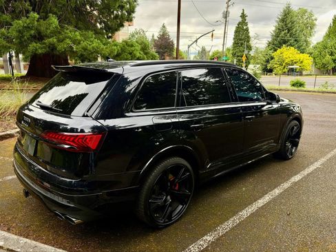 Used 2020 Audi SQ7 Prestige w/ Prestige Package AWD/4WD image 6