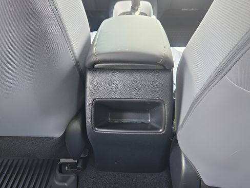 Used 2021 Toyota Corolla SE FWD image 10
