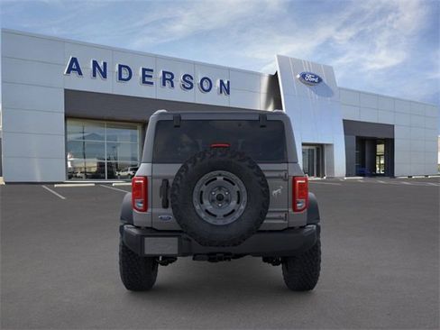 New 2025 Ford Bronco 4-Door w/ Sasquatch Package image 5