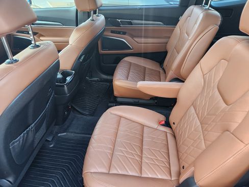 Used 2025 Kia Telluride SX Prestige X-Line image 8