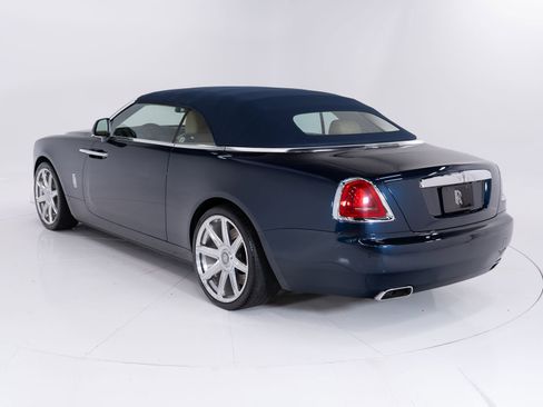 Certified 2016 Rolls-Royce Dawn image 12