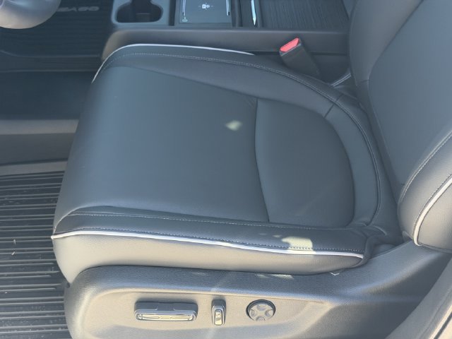 New 2027 Honda Odyssey Touring image 12