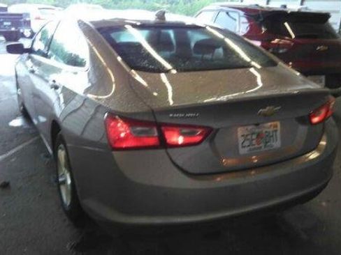 Used 2024 Chevrolet Malibu LT FWD image 4