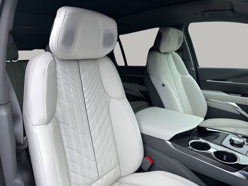 New 2025 Cadillac Escalade IQ Sport 1 w/ LPO, ONYX Package image 15