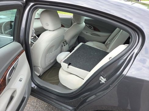 Used 2013 Buick LaCrosse FWD image 33