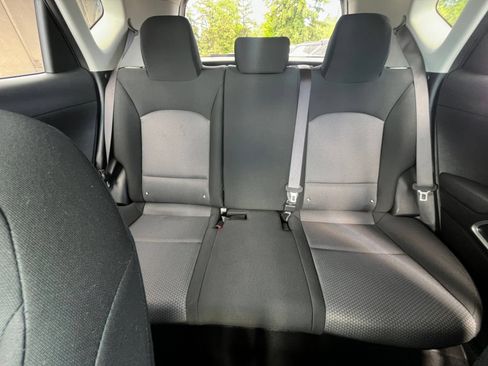 Used 2025 Kia Soul LX w/ LX Technology Package FWD image 37