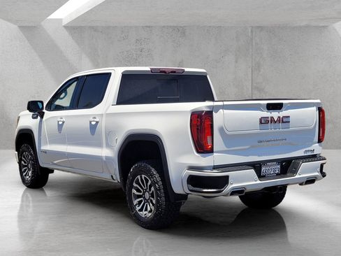 Used 2021 GMC Sierra 1500 AT4 w/ AT4 Premium Package AWD/4WD image 7