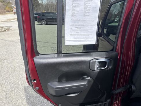 Used 2022 Jeep Wrangler Unlimited Sport w/ Sun And Sound Package image 16