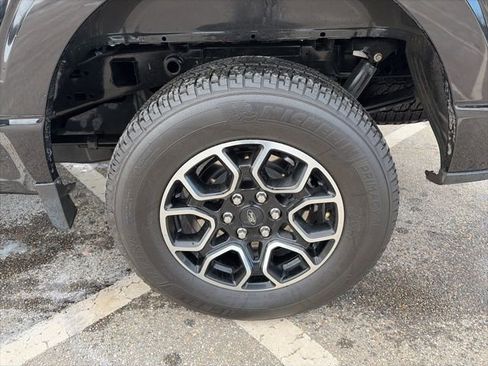 Used 2022 Ford F150 XLT w/ Equipment Group 302A High image 10