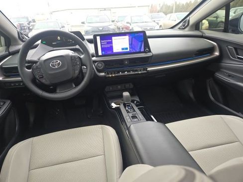 Used 2023 Toyota Prius Limited image 12