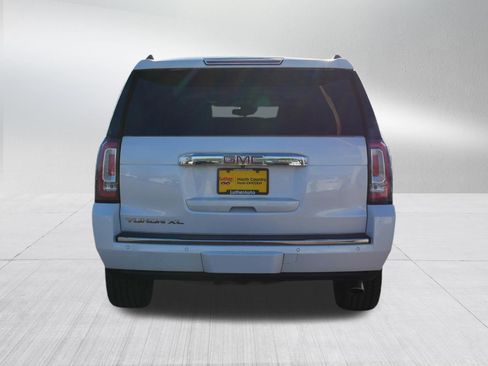 Used 2019 GMC Yukon XL Denali w/ Denali Ultimate Package AWD/4WD image 6