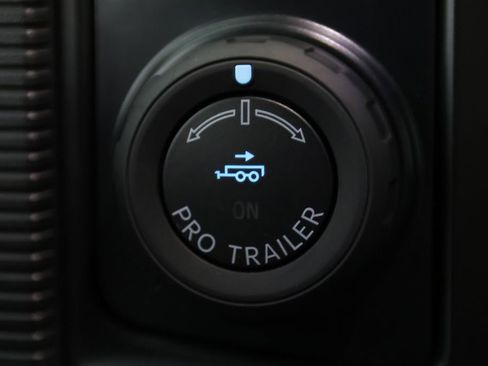 Used 2025 Ford F150 Raptor w/ Equipment Group 803A Raptor R AWD/4WD image 26