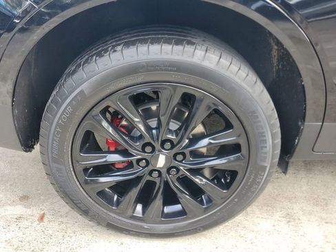 Certified 2023 Cadillac XT5 Sportv w/ Technology Package AWD/4WD image 7