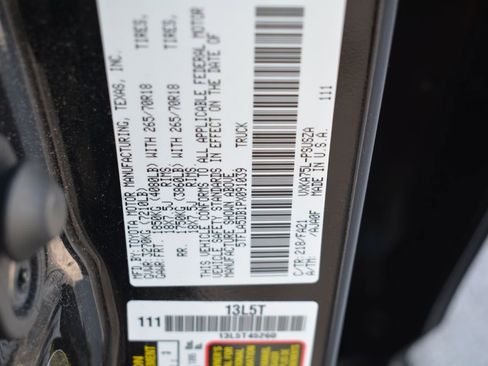 Used 2023 Toyota Tundra SR5 w/ SR5 Convenience Package AWD/4WD image 25