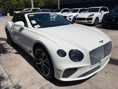 Used 2020 Bentley Continental GT AWD/4WD image 3