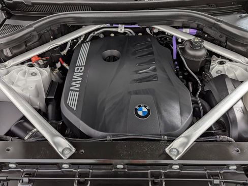 Certified 2024 BMW X6 xDrive40i w/ Premium Package image 48