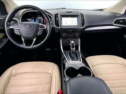 Used 2017 Ford Edge SEL w/ Equipment Group 201A FWD image 19