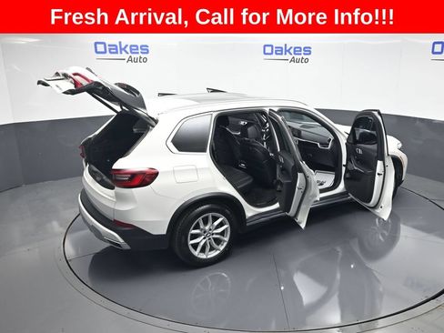 Used 2020 BMW X5 xDrive40i w/ Premium Package AWD/4WD image 59
