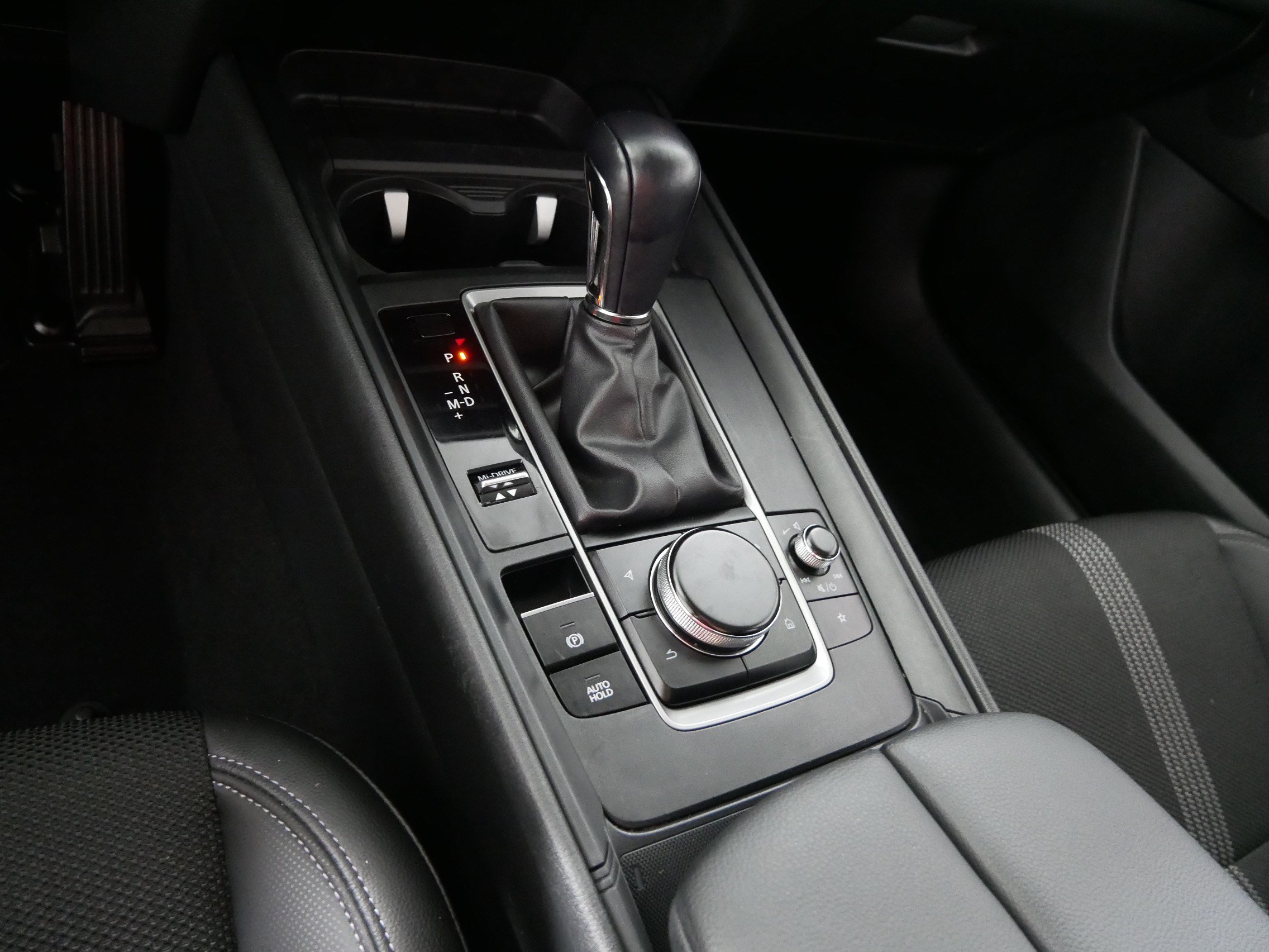 Used 2025 MAZDA CX-50 AWD 2.5 S w/ Premium Package image 24